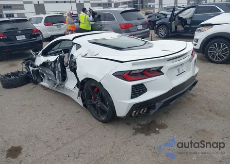 2024 Chevrolet Corvette Stingray Rwd 2Lt from USA, damaged, VIN 1G1YB2D48R5130834